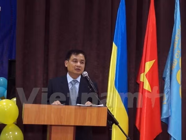 Renforcement des relations entre les villes vietnamiennes et Kiev (Ukraine) ảnh 1