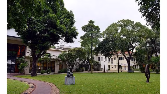 Découverte du patrimoine architectural français à Hanoi ảnh 5