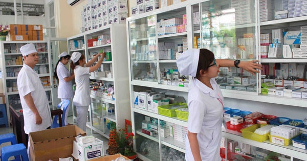 Pour assurer l'approvisionnement en médicaments et en matériel médical ảnh 1 Pour assurer l'approvisionnement en médicaments et en matériel médical ảnh 1