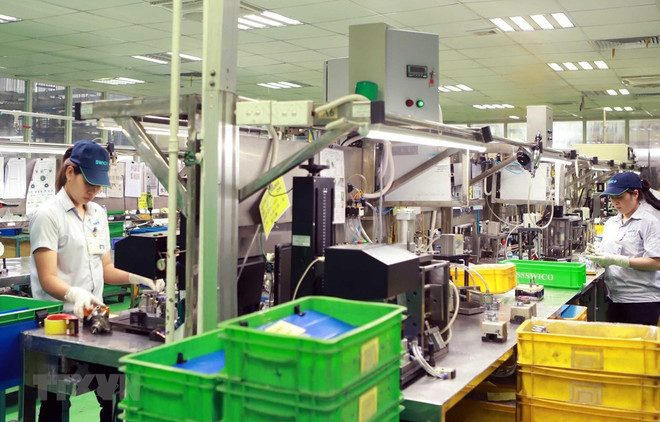 Industries auxiliaire à Quang Ngai: priorité aux projets dans les hautes technologies ảnh 2 Industries auxiliaire à Quang Ngai: priorité aux projets dans les hautes technologies ảnh 2