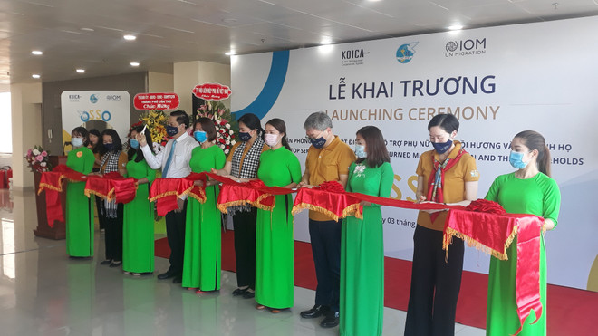 Can Tho: inauguration du bureau de service pour soutenir les femmes migrantes rapatriées ảnh 1 Can Tho: inauguration du bureau de service pour soutenir les femmes migrantes rapatriées ảnh 1