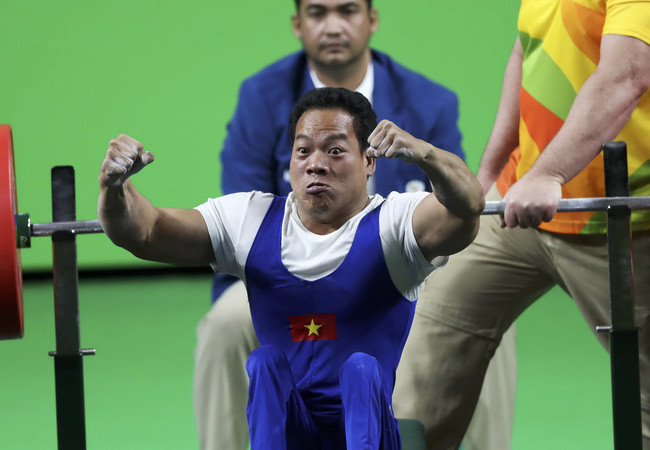 Plus de médailles pour le Vietnam aux Championnats d'haltérophilie et de natation handisport ảnh 1 Plus de médailles pour le Vietnam aux Championnats d'haltérophilie et de natation handisport ảnh 1