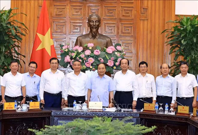 Le Premier ministre apprécie le projet de construction du port de Lien Chieu à Da Nang ảnh 1