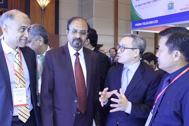 Renforcer la connexion numérique dans la 4e révolution industrielle ảnh 1