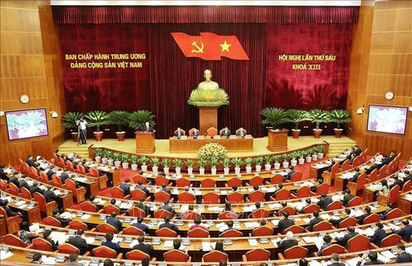 Troisième journée de travail du 6e Plénum du Comité central du Parti ảnh 1