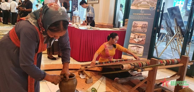 Ninh Thuân présente ses atouts culturels et touristiques à Hanoï ảnh 1 Ninh Thuân présente ses atouts culturels et touristiques à Hanoï ảnh 1