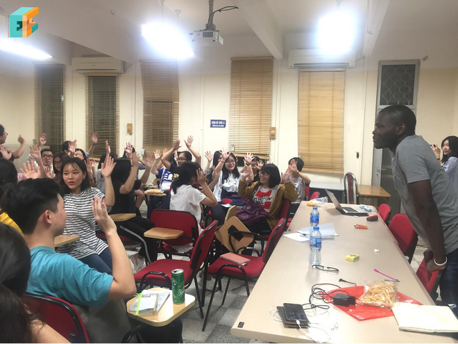 Cours de français à but non lucratif du club “Espace francophone” de l'ULEI ảnh 2 Cours de français à but non lucratif du club “Espace francophone” de l'ULEI ảnh 2