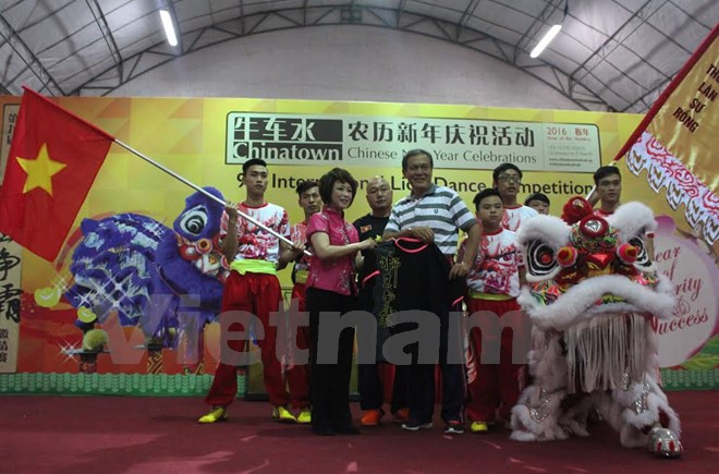 Le Vietnam à un concours international de danse de la licorne à Singapour ảnh 1 Le Vietnam à un concours international de danse de la licorne à Singapour ảnh 1