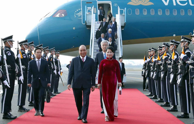 En République de Corée, le PM Nguyên Xuân Phuc plaide pour des liens accrus ảnh 1 En République de Corée, le PM Nguyên Xuân Phuc plaide pour des liens accrus ảnh 1