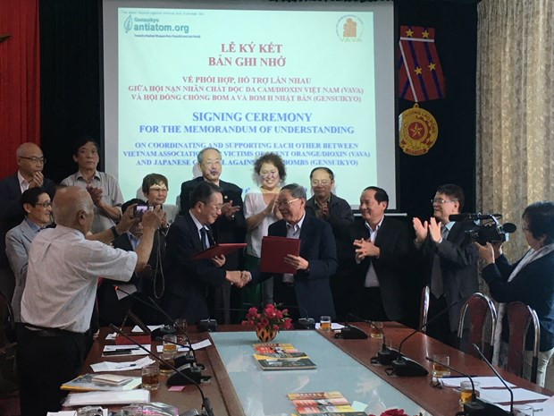 Le Conseil japonais contre les bombes A et H renforce la coopération avec l’Association vietnamienne des victimes de la dioxine ảnh 1 Le Conseil japonais contre les bombes A et H renforce la coopération avec l’Association vietnamienne des victimes de la dioxine ảnh 1