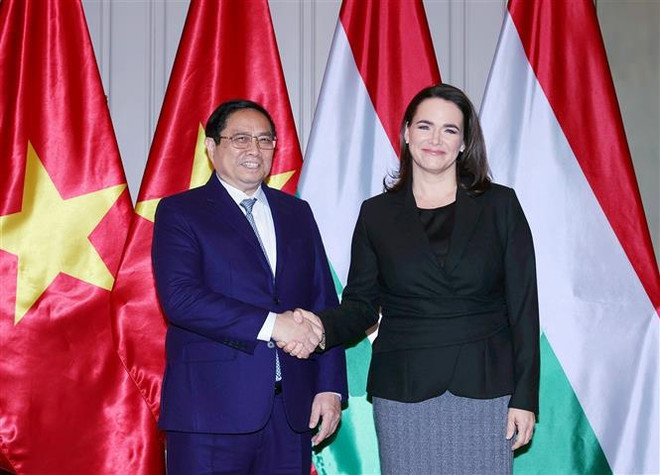Le PM Pham Minh Chinh rencontre la présidente hongroise Katalin Novak ảnh 1 Le PM Pham Minh Chinh rencontre la présidente hongroise Katalin Novak ảnh 1
