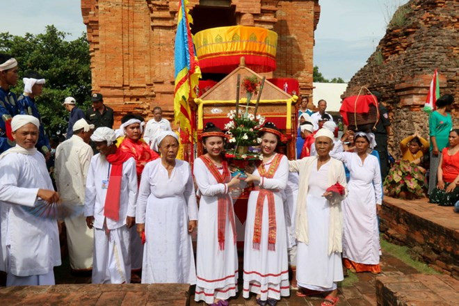 La fête Katé des Cham bat son plein à Binh Thuân ảnh 1 La fête Katé des Cham bat son plein à Binh Thuân ảnh 1
