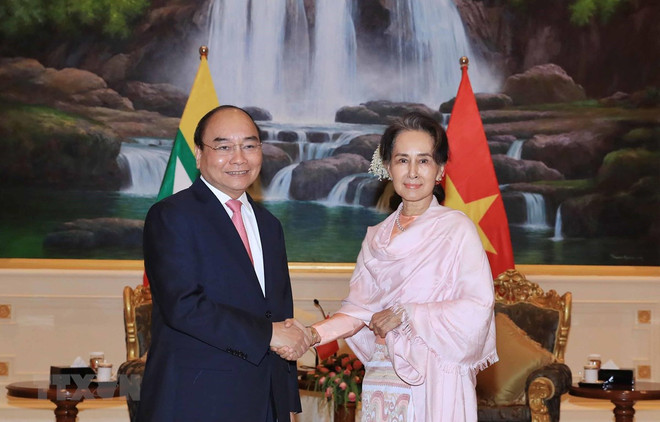 Le PM Nguyen Xuan Phuc termine sa visite officielle au Myanmar ảnh 1 Le PM Nguyen Xuan Phuc termine sa visite officielle au Myanmar ảnh 1