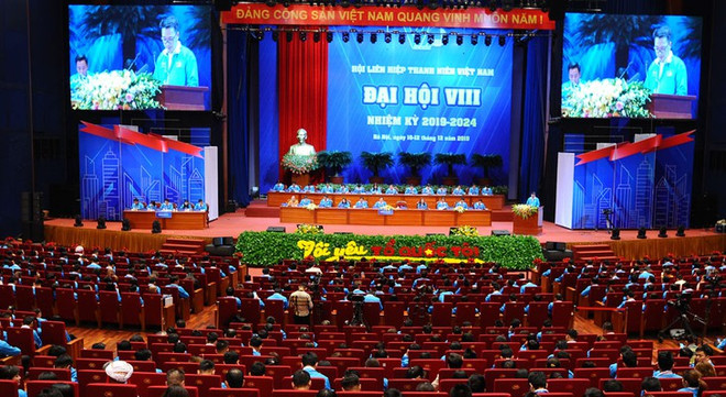 Ouverture du 8e Congrès national de la Fédération de la jeunesse du Vietnam ảnh 1