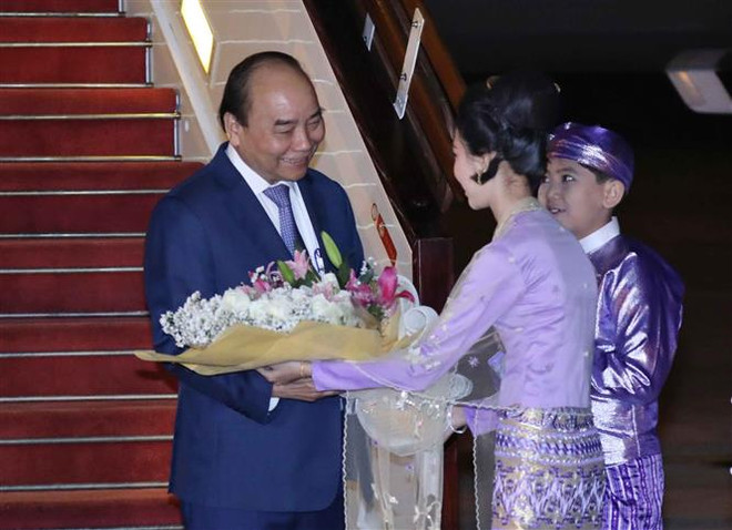 Le Premier ministre entame sa visite officielle au Myanmar ảnh 1 Le Premier ministre entame sa visite officielle au Myanmar ảnh 1
