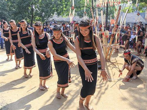 Xoang, la danse des Banars ảnh 1 Xoang, la danse des Banars ảnh 1