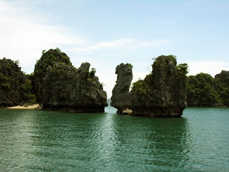 Bai Tu Long devient le 38e parc patrimonial de l’ASEAN ảnh 1 Bai Tu Long devient le 38e parc patrimonial de l’ASEAN ảnh 1