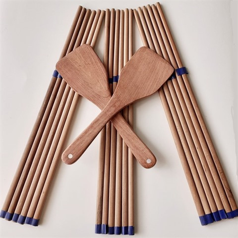 Le kim giao et les baguettes magiques ảnh 1 Le kim giao et les baguettes magiques ảnh 1