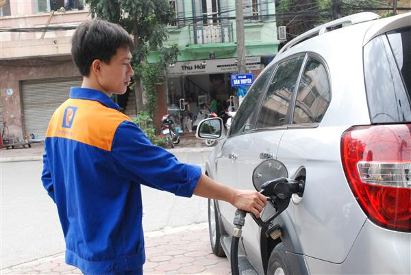 La hausse des prix des carburants se poursuit ảnh 1 La hausse des prix des carburants se poursuit ảnh 1