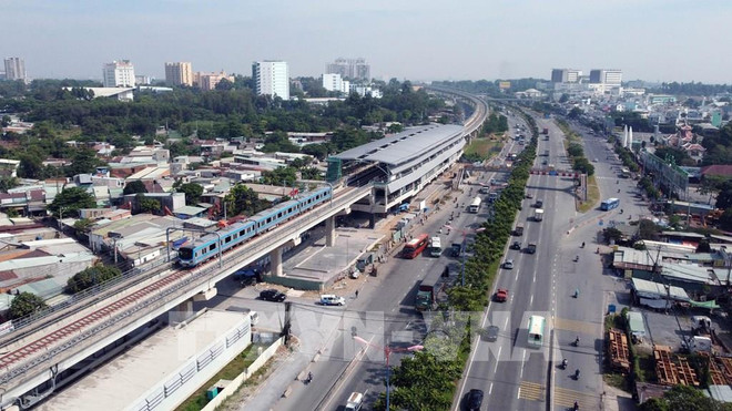Mise à l'essai de 9 km de la section surélevée de la ligne de métro Ben Thanh-Suoi Tien ảnh 1 Mise à l'essai de 9 km de la section surélevée de la ligne de métro Ben Thanh-Suoi Tien ảnh 1