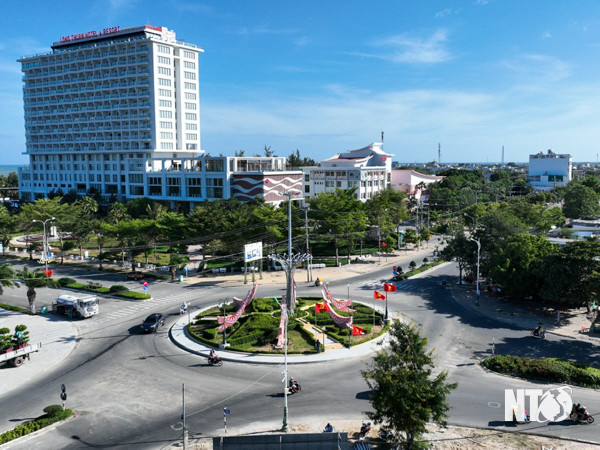 Ninh Thuan vise une croissance de 11 à 12 % en 2024 ảnh 1 Ninh Thuan vise une croissance de 11 à 12 % en 2024 ảnh 1