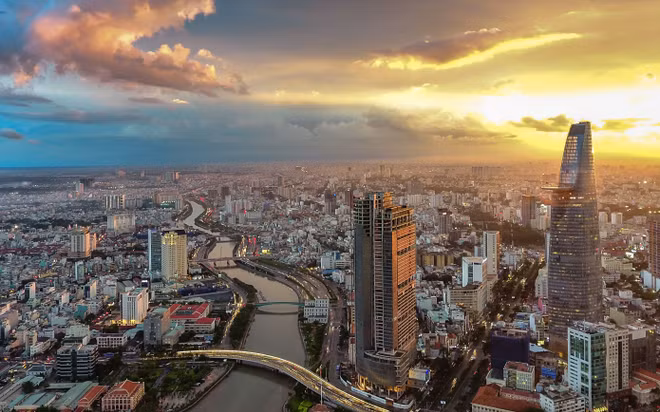 L'économie vietnamienne a certes ralenti mais garde le cap ảnh 1