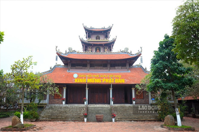 La beauté unique de la pagode Tieu Dao dans la commune de Bat Trang ảnh 1