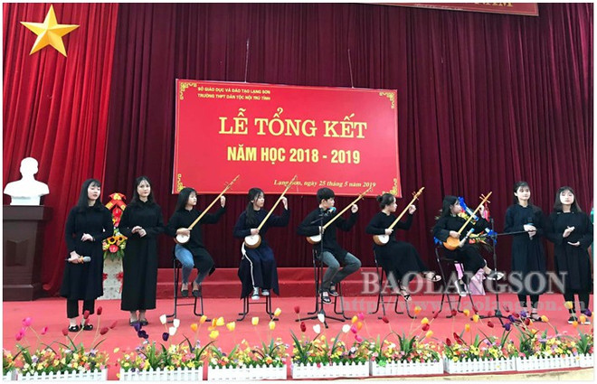 Le club de cultures ethniques du lycée des minorités ethniques de Lang Son ảnh 1 Le club de cultures ethniques du lycée des minorités ethniques de Lang Son ảnh 1