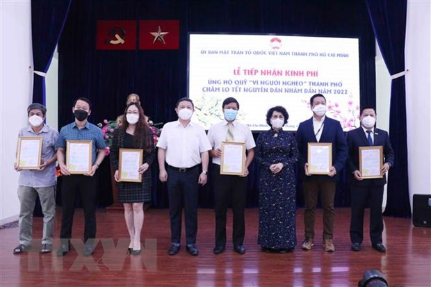 Ho Chi Minh-Ville reçoit des aides pour les personnes pauvres avant le Têt ảnh 1 Ho Chi Minh-Ville reçoit des aides pour les personnes pauvres avant le Têt ảnh 1