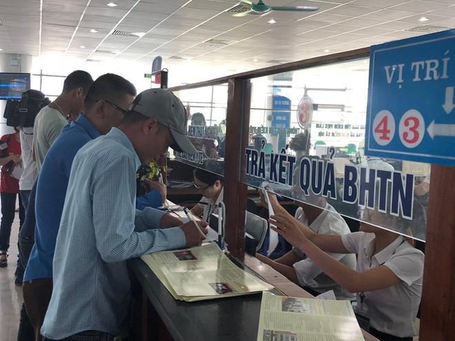 Plus de 12,32 millions de travailleurs touchés par le Covid-19 ont perçu des allocations ảnh 1