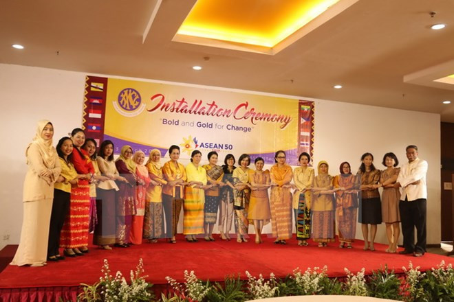 Le Comité sur les femmes de l'ASEAN annonce un nouveau conseil exécutif ảnh 1 Le Comité sur les femmes de l'ASEAN annonce un nouveau conseil exécutif ảnh 1