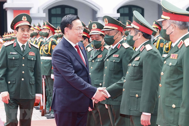 Vuong Dinh Hue travaille avec le Département général du renseignement de la défense ảnh 1 Vuong Dinh Hue travaille avec le Département général du renseignement de la défense ảnh 1