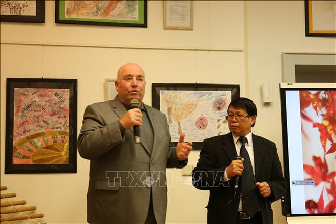 L’ancien ambassadeur d’Allemagne déclare sa flamme au Vietnam ảnh 1