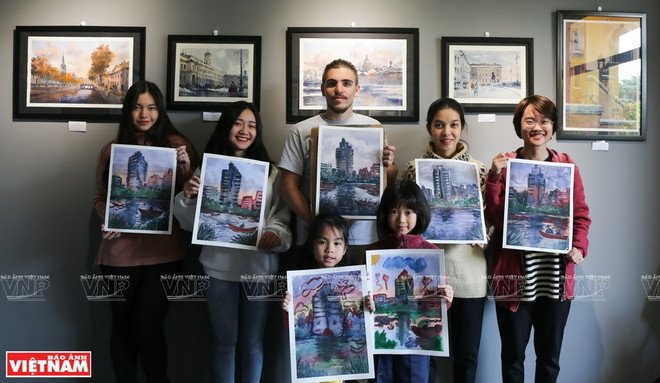 Deux peintres russes passionnés de culture vietnamienne ảnh 2 Deux peintres russes passionnés de culture vietnamienne ảnh 2