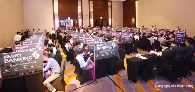 Forum de haut niveau sur la transformation numérique dans le secteur bancaire ảnh 2