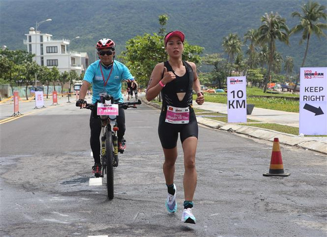 Une Vietnamienne remporte un premier prix au tournoi Ironman 70.3 Vietnam 2022 ảnh 3 Une Vietnamienne remporte un premier prix au tournoi Ironman 70.3 Vietnam 2022 ảnh 3