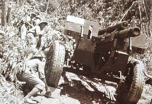 La victoire historique de Diên Biên Phu, un jalon de la ligne de résistance intégrale ảnh 3 La victoire historique de Diên Biên Phu, un jalon de la ligne de résistance intégrale ảnh 3