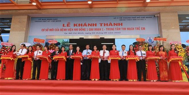 Hô Chi Minh-Ville inaugure un grand centre cardiovasculaire pour enfants ảnh 2 Hô Chi Minh-Ville inaugure un grand centre cardiovasculaire pour enfants ảnh 2