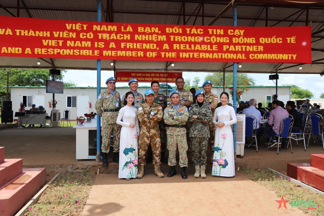 L'Unité de génie militaire n°1 du Vietnam à la FISNUA célèbre la Fête nationale ảnh 2 L'Unité de génie militaire n°1 du Vietnam à la FISNUA célèbre la Fête nationale ảnh 2