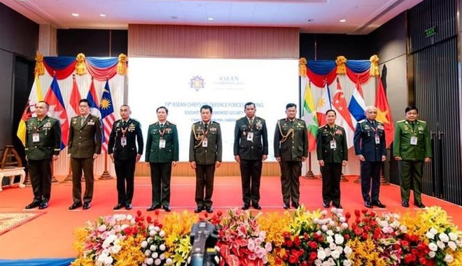 Le Vietnam participe à la 19e conférence des commandants des forces de Défense de l'ASEAN ảnh 2 Le Vietnam participe à la 19e conférence des commandants des forces de Défense de l'ASEAN ảnh 2