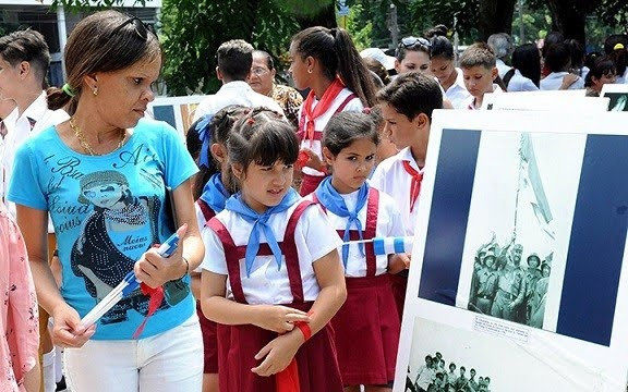 Renforcement de la solidarité et de l'amitié entre le Cuba et le Vietnam, le Laos, le Cambodge ảnh 1 Renforcement de la solidarité et de l'amitié entre le Cuba et le Vietnam, le Laos, le Cambodge ảnh 1