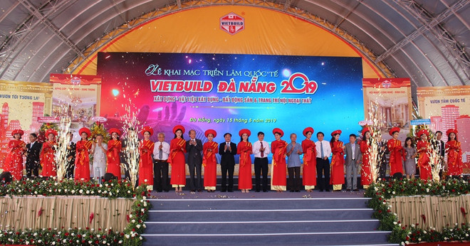 Ouverture de l’exposition internationale Vietbuild Da Nang 2019 ảnh 1 Ouverture de l’exposition internationale Vietbuild Da Nang 2019 ảnh 1