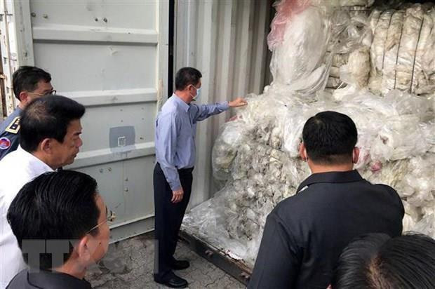 Le Cambodge résolu à empêcher l'importation illégale des déchets plastiques ảnh 1 Le Cambodge résolu à empêcher l'importation illégale des déchets plastiques ảnh 1