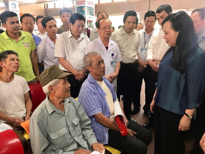 La ministre de la Santé en visite de travail à Ninh Binh ảnh 1 La ministre de la Santé en visite de travail à Ninh Binh ảnh 1