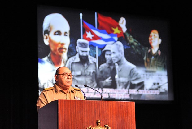 Cuba honore la tradition héroïque de l'Armée populaire du Vietnam ảnh 1 Cuba honore la tradition héroïque de l'Armée populaire du Vietnam ảnh 1