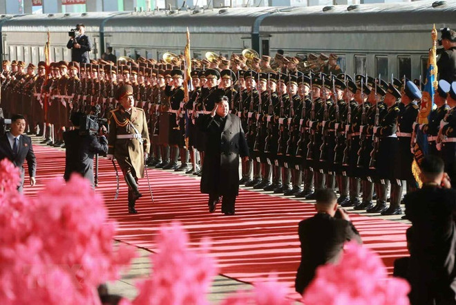 Le président de la RPDC prend le train pour venir à Hanoï ảnh 2 Le président de la RPDC prend le train pour venir à Hanoï ảnh 2