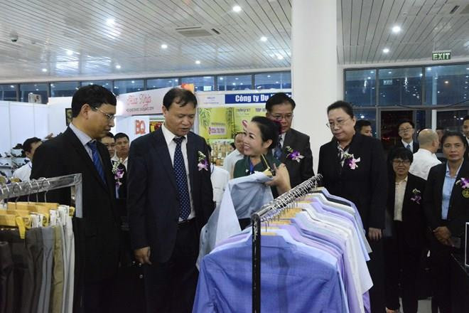 La foire internationale commerciale, touristique et d’investissement du Couloir économique Est-Ouest ảnh 1 La foire internationale commerciale, touristique et d’investissement du Couloir économique Est-Ouest ảnh 1