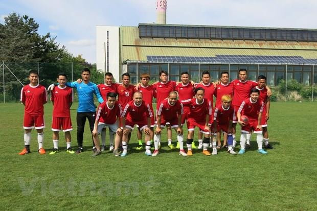 De nombreux événements sportifs au sein de la communauté des Vietnamiens en Europe ảnh 1 De nombreux événements sportifs au sein de la communauté des Vietnamiens en Europe ảnh 1