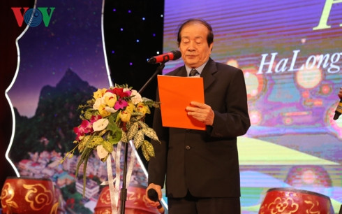 Ouverture de la soirée de la poésie internationale à Quang Ninh ảnh 1 Ouverture de la soirée de la poésie internationale à Quang Ninh ảnh 1