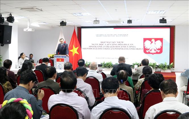 Ho Chi Minh-Ville célèbre la Fête de l’indépendance de la Pologne ảnh 1 Ho Chi Minh-Ville célèbre la Fête de l’indépendance de la Pologne ảnh 1